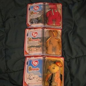 Ty Beanie Babies International Bears 2 - Full Set